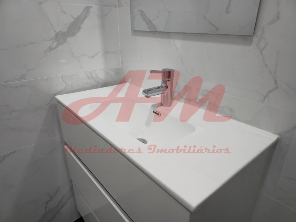 Apartamento T3 para Venda em Falagueira-Venda Nova Foto 16