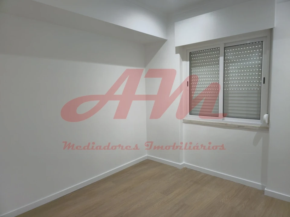 Apartamento T3 para Venda em Falagueira-Venda Nova Foto 22