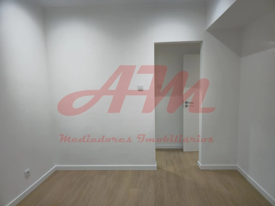 Apartamento T3 para Venda em Falagueira-Venda Nova Foto 21
