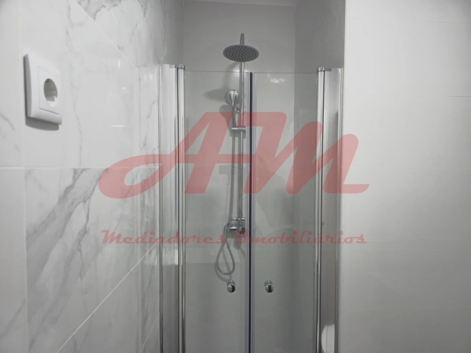 Apartamento T3 para Venda em Falagueira-Venda Nova Foto 19