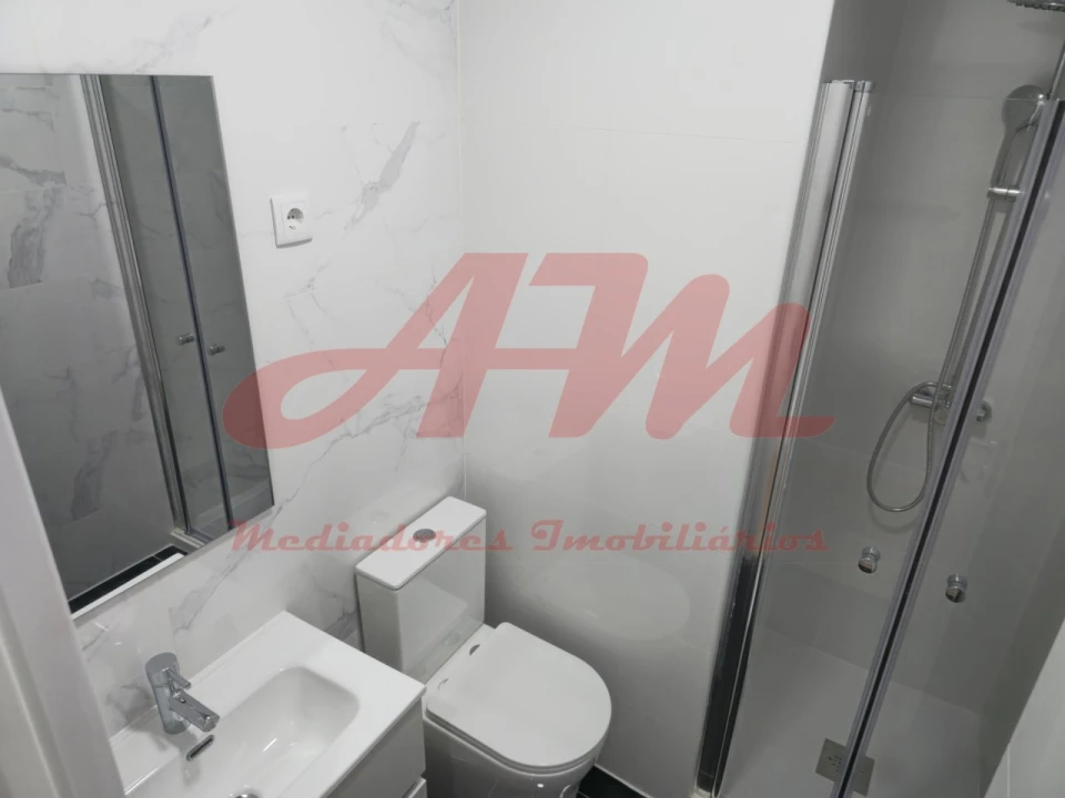 Apartamento T3 para Venda em Falagueira-Venda Nova Foto 25