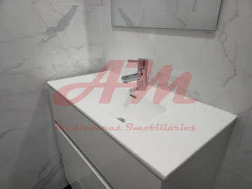 Apartamento T3 para Venda em Falagueira-Venda Nova