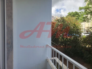 Apartamento T3 para Venda em Falagueira-Venda Nova