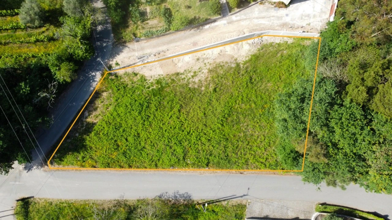 Terreno para Venda em Calheiros Foto 9