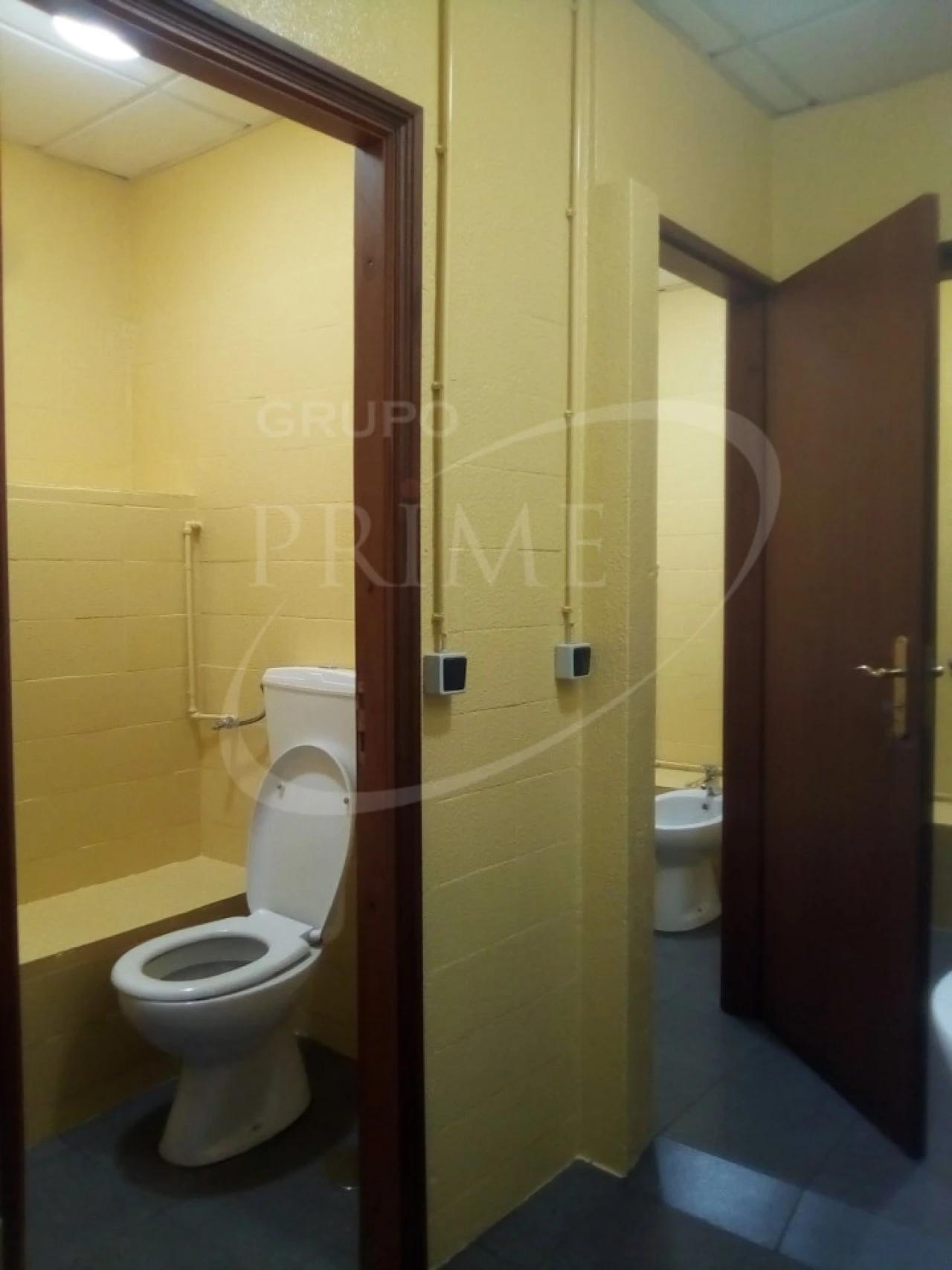 Armazém para Arrendamento em Paranhos Foto 8