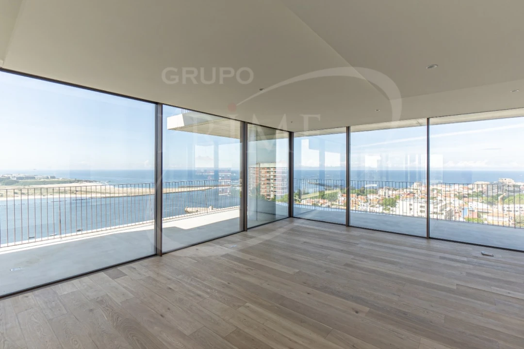 Apartamento T4 para Venda em Aldoar, Foz do Douro e Nevogilde Foto 8