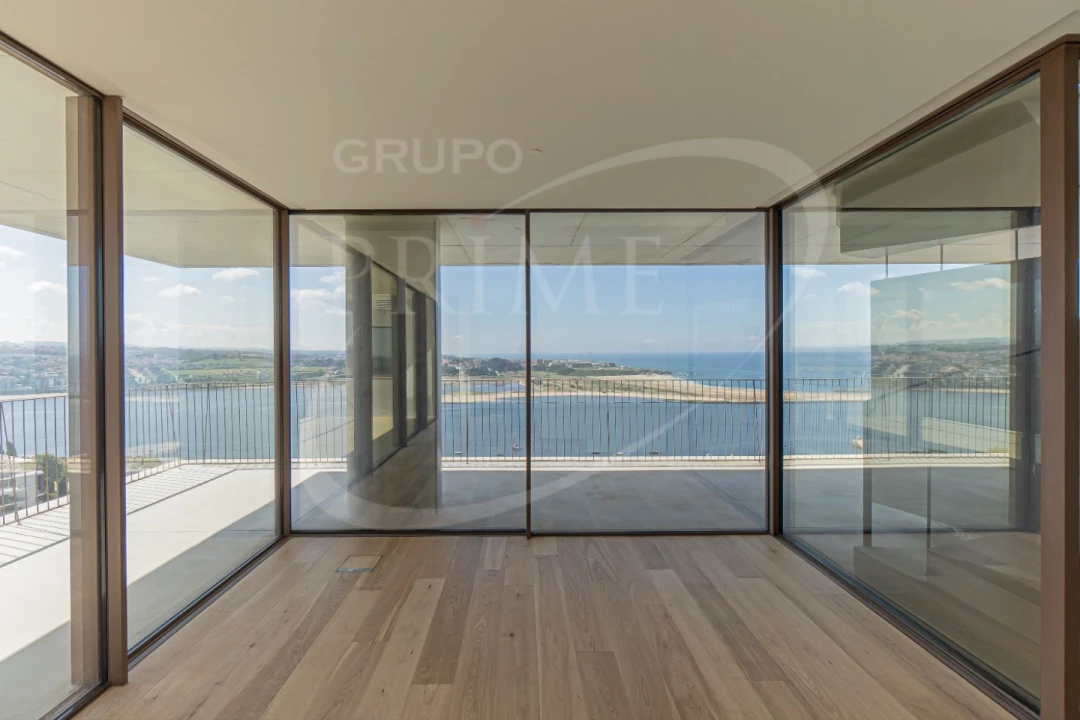 Apartamento T4 para Venda em Aldoar, Foz do Douro e Nevogilde Foto 14