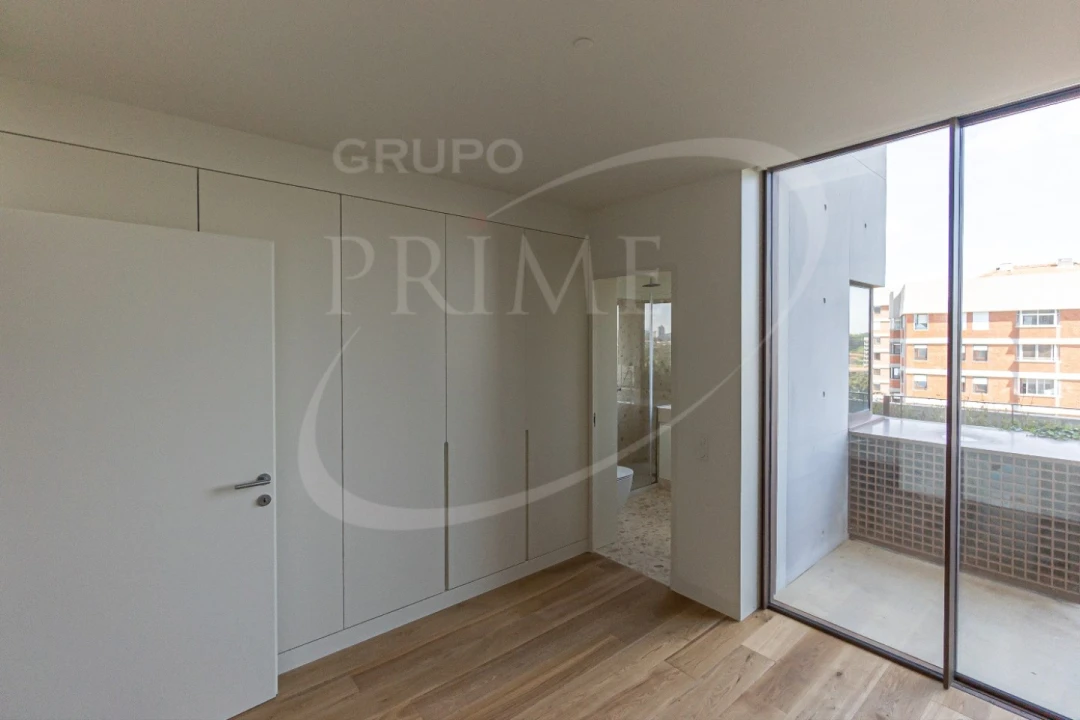 Apartamento T4 para Venda em Aldoar, Foz do Douro e Nevogilde Foto 33