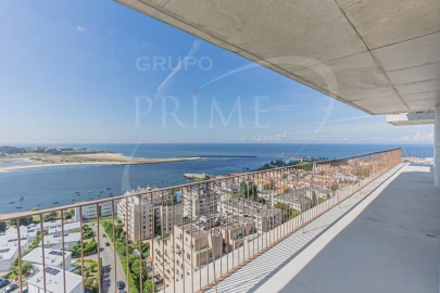 Apartamento T4 para Venda em Aldoar, Foz do Douro e Nevogilde