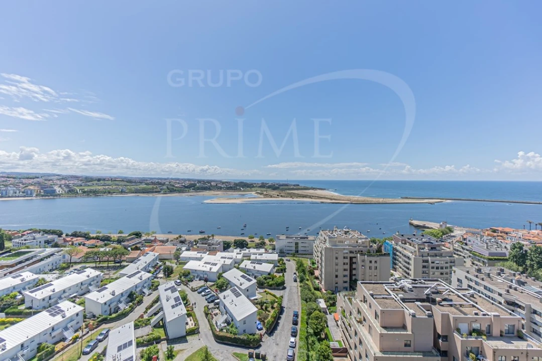 Apartamento T3 para Venda em Aldoar, Foz do Douro e Nevogilde Foto 3