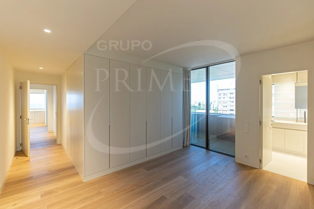 Apartamento T3 para Venda em Aldoar, Foz do Douro e Nevogilde Foto 16