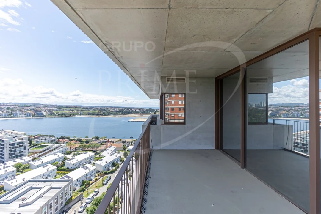 Apartamento T3 para Venda em Aldoar, Foz do Douro e Nevogilde Foto 24