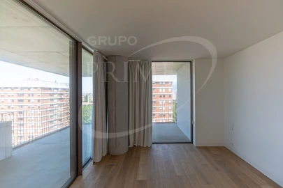 Apartamento T3 para Venda em Aldoar, Foz do Douro e Nevogilde