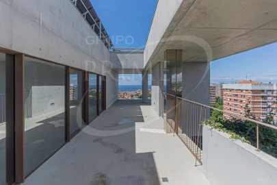 Apartamento T3 para Venda em Aldoar, Foz do Douro e Nevogilde