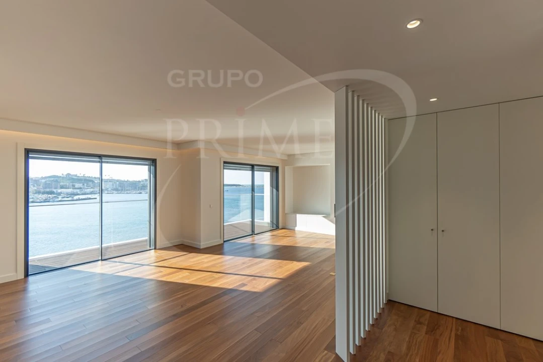 Apartamento T3 para Arrendamento em Lordelo do Ouro e Massarelos Foto 11