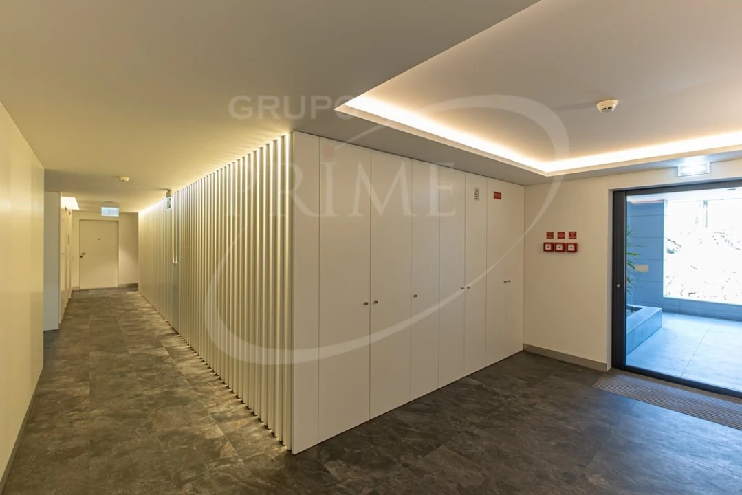 Apartamento T3 para Arrendamento em Lordelo do Ouro e Massarelos Foto 33