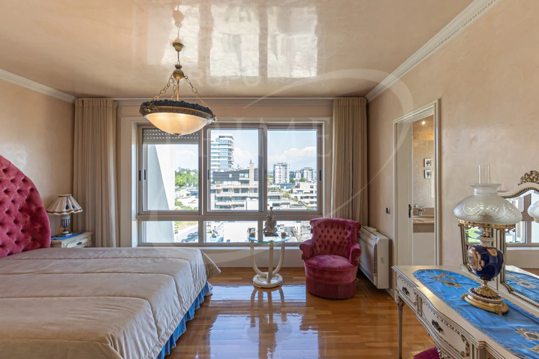 Apartamento T6 para Venda em Aldoar, Foz do Douro e Nevogilde Foto 28