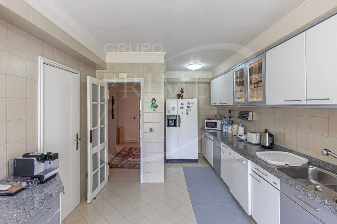 Apartamento T6 para Venda em Aldoar, Foz do Douro e Nevogilde Foto 48