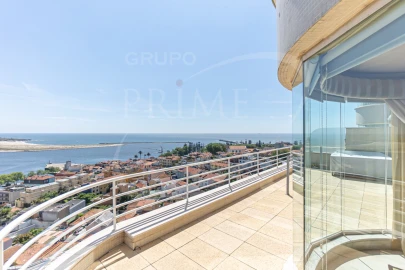 Apartamento T6 para Venda em Aldoar, Foz do Douro e Nevogilde