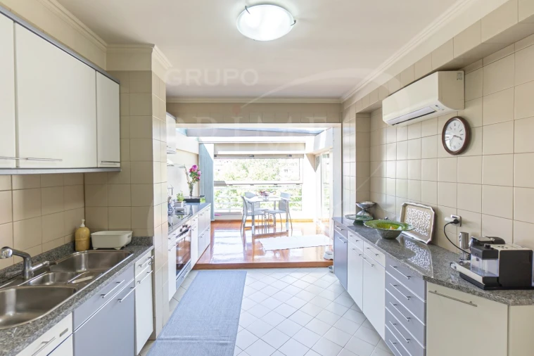 Apartamento T6 para Venda em Aldoar, Foz do Douro e Nevogilde Foto 50