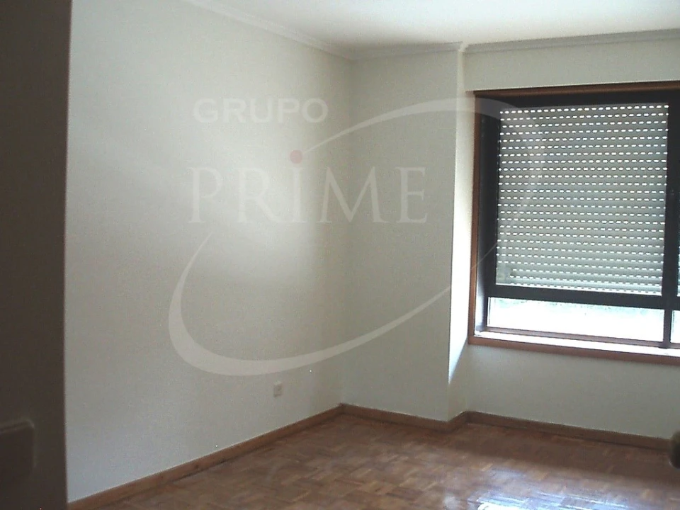 Apartamento T3 para Arrendamento em Aldoar, Foz do Douro e Nevogilde Foto 11