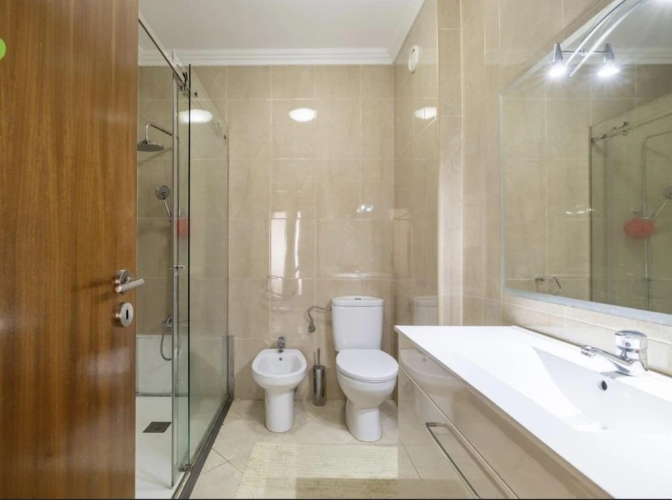 Apartamento T2 para Venda em Santa Marinha e São Pedro da Afurada Foto 15