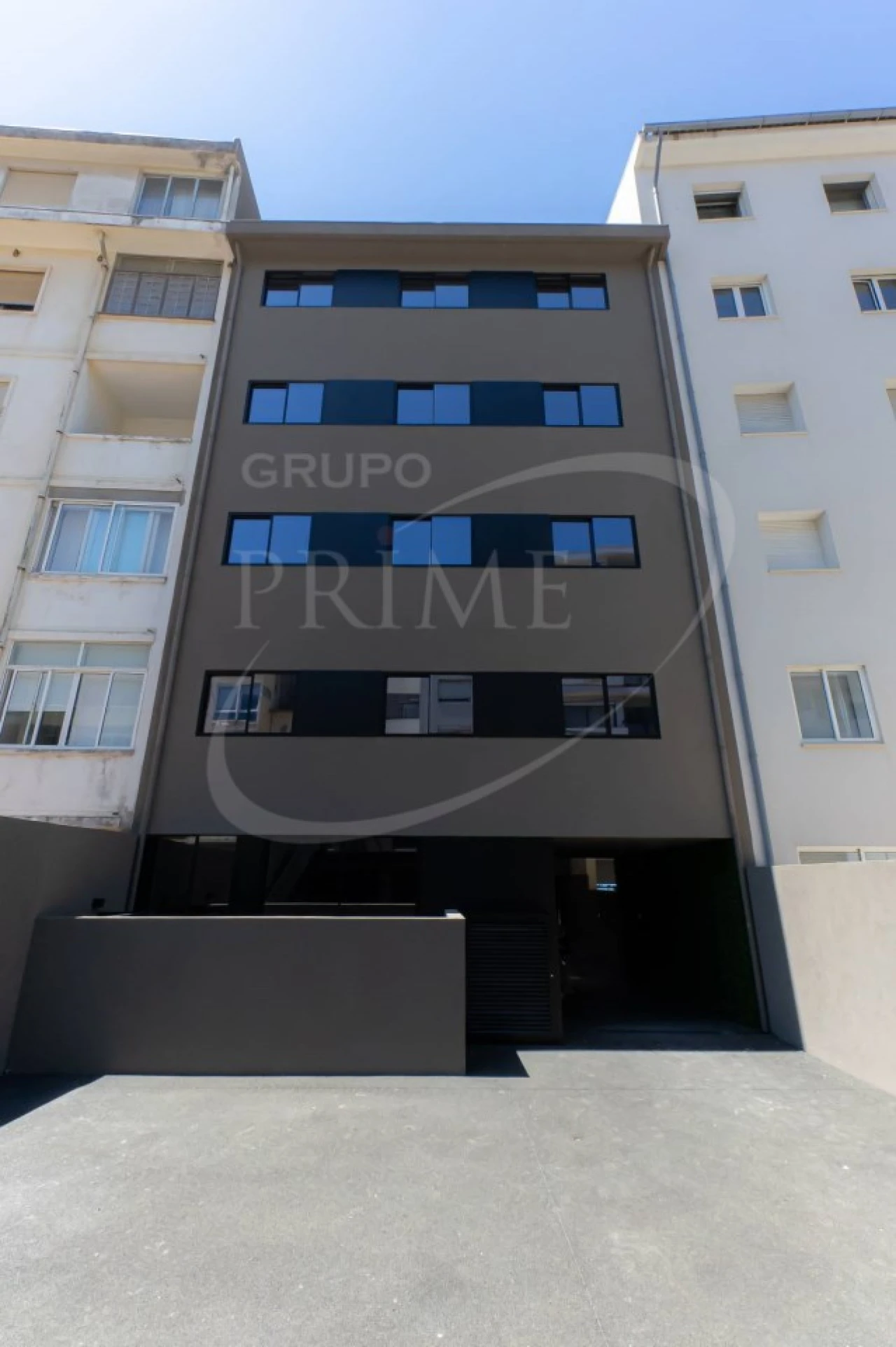 Apartamento T1 para Arrendamento em Aldoar, Foz do Douro e Nevogilde Foto 28