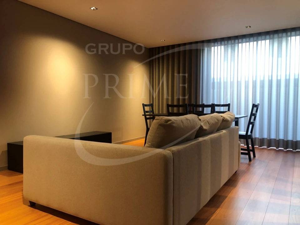 Apartamento T1 para Arrendamento em Aldoar, Foz do Douro e Nevogilde Foto 4