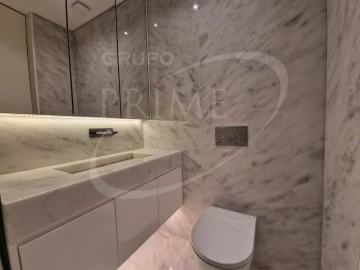 Apartamento T1 para Arrendamento em Aldoar, Foz do Douro e Nevogilde