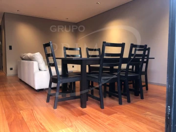 Apartamento T1 para Arrendamento em Aldoar, Foz do Douro e Nevogilde