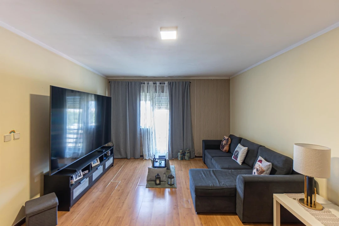 Apartamento T2 para Venda em Ramalde Foto 1