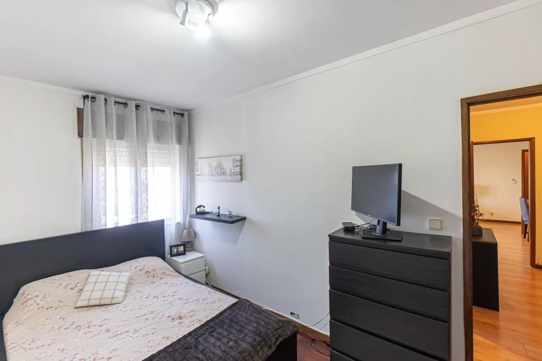 Apartamento T2 para Venda em Ramalde Foto 23