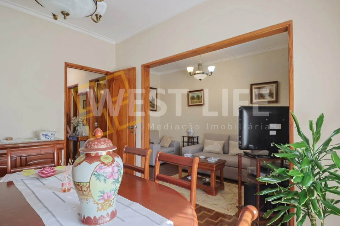 Apartamento T2 para Venda em Falagueira-Venda Nova Foto 2