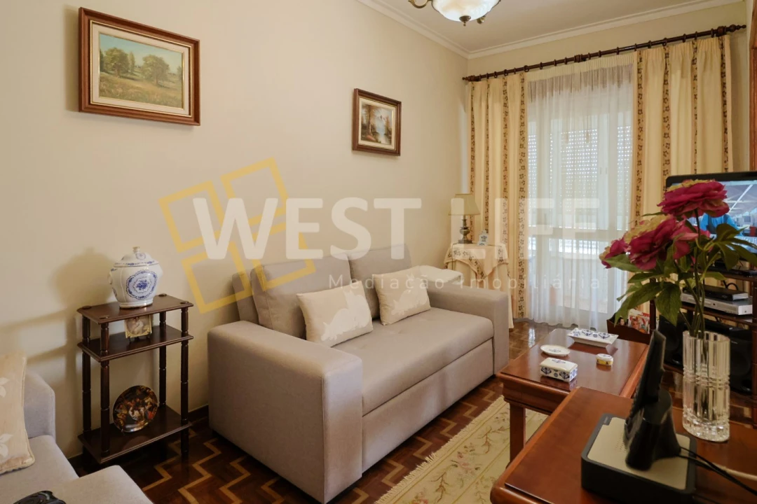 Apartamento T2 para Venda em Falagueira-Venda Nova Foto 3