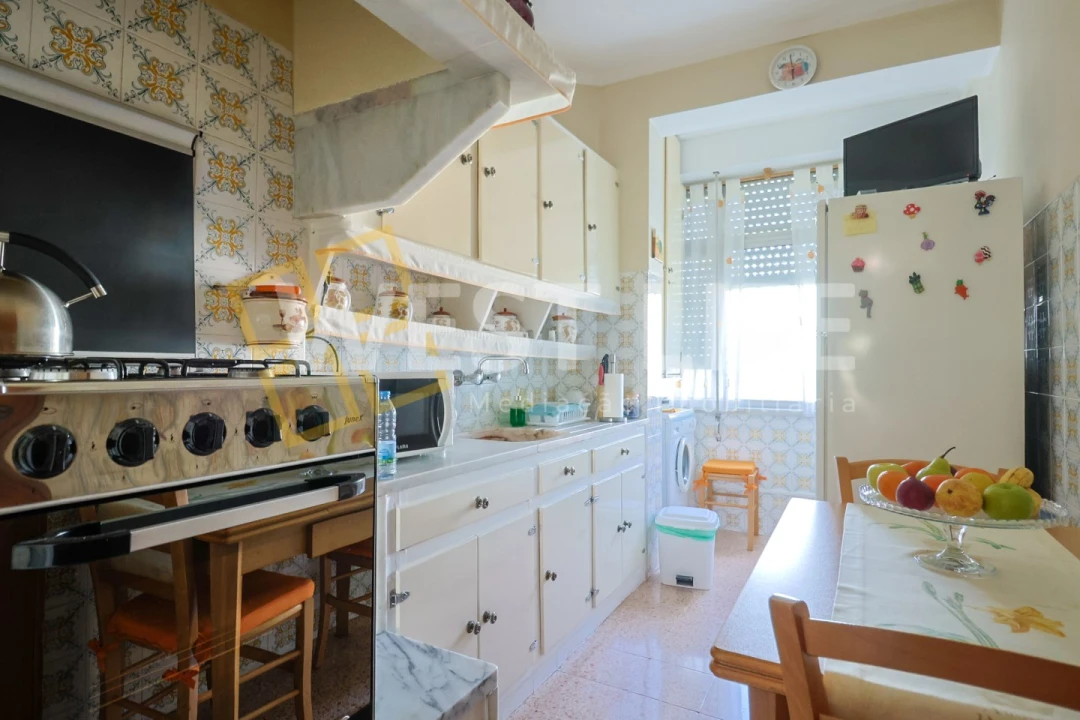Apartamento T2 para Venda em Falagueira-Venda Nova Foto 5