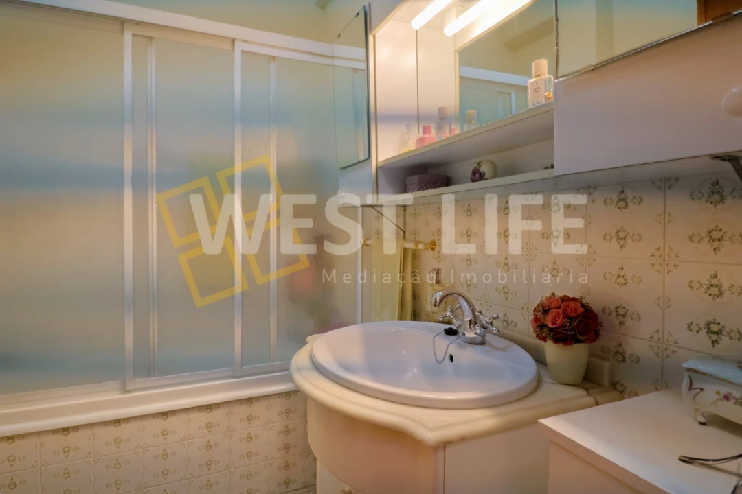 Apartamento T2 para Venda em Falagueira-Venda Nova Foto 14