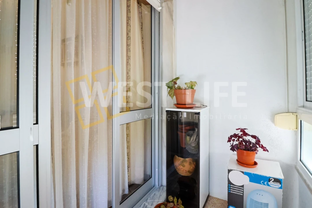 Apartamento T2 para Venda em Falagueira-Venda Nova Foto 16