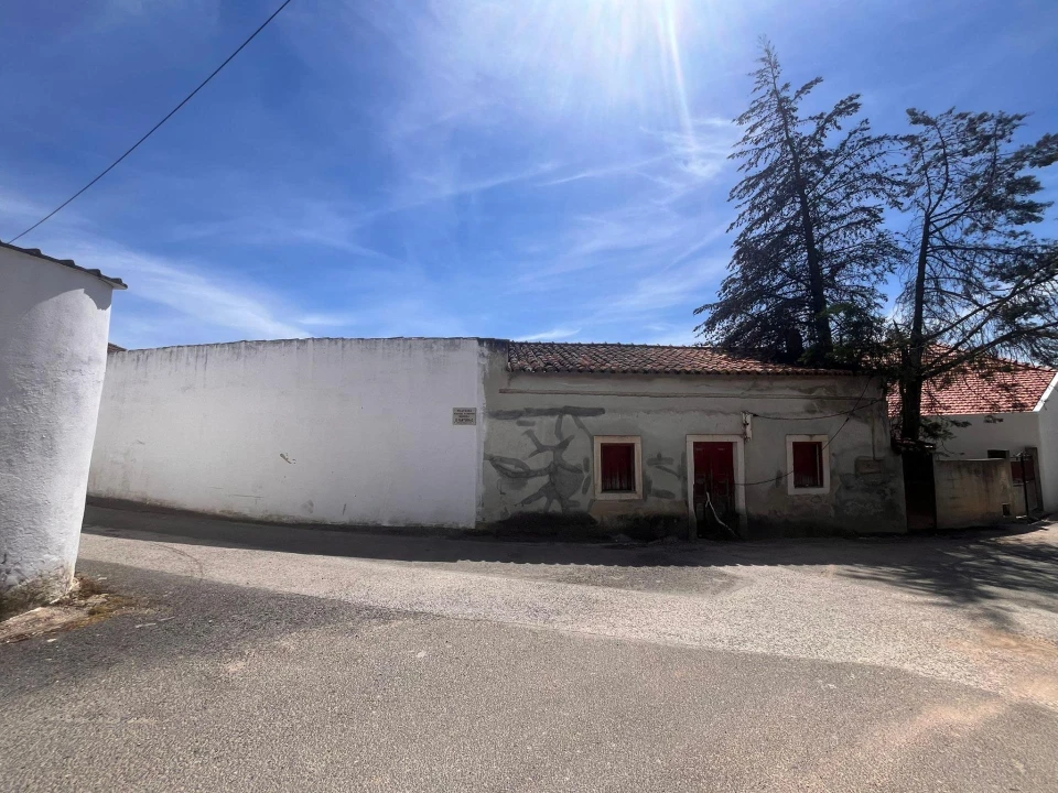 Moradia T2 para Venda em Achete, Azoia de Baixo e Póvoa de Santarém Foto 3