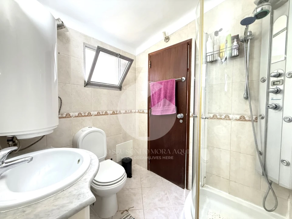 Moradia T4 para Venda em São Brás de Alportel Foto 36