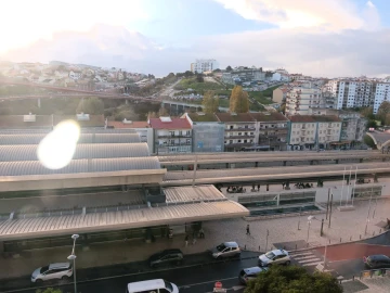 Apartamento T2 para Venda em Agualva e Mira-Sintra