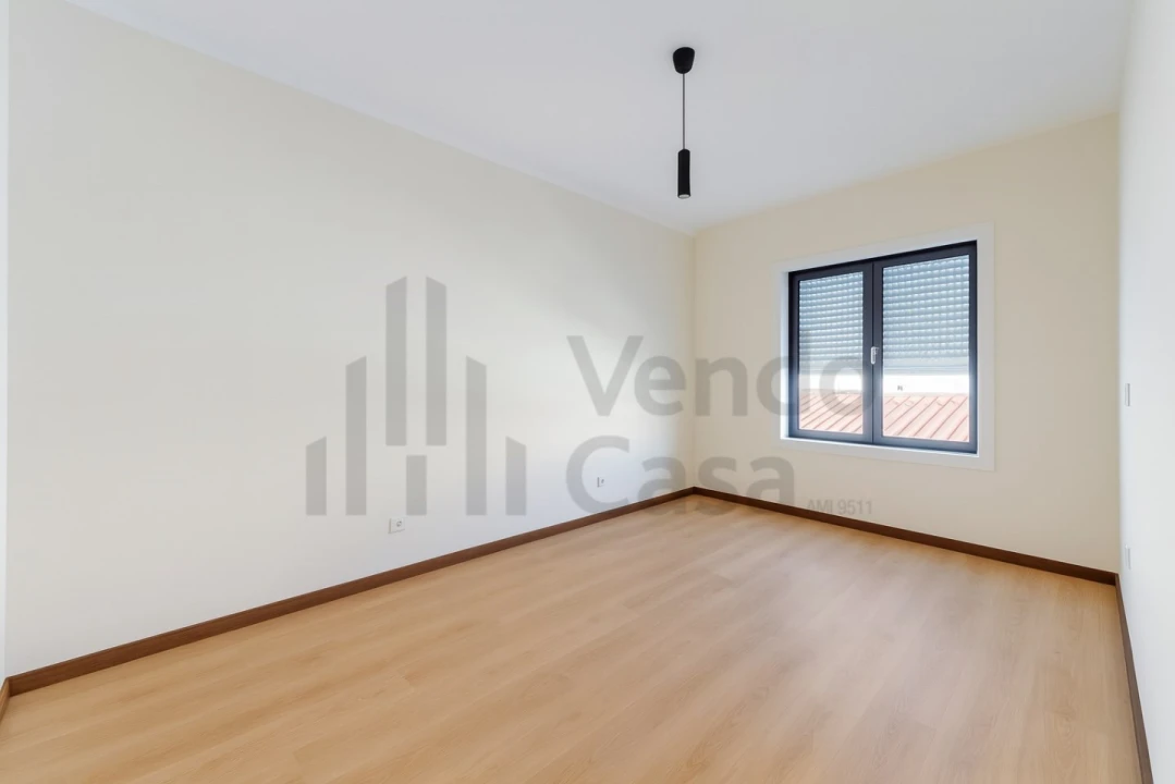 Moradia T3 para Venda em Braga (São José de São Lázaro e São João do Souto) Foto 9
