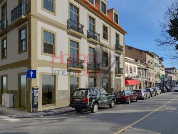 Apartamento T1 para Venda em O. Azeméis, Riba-Ul, Ul, Macinhata Seixa, Madail
