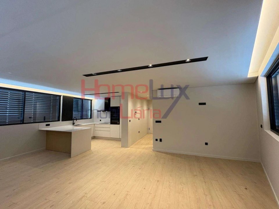 Apartamento T3 para Venda em Gondomar (São Cosme), Valbom e Jovim Foto 2