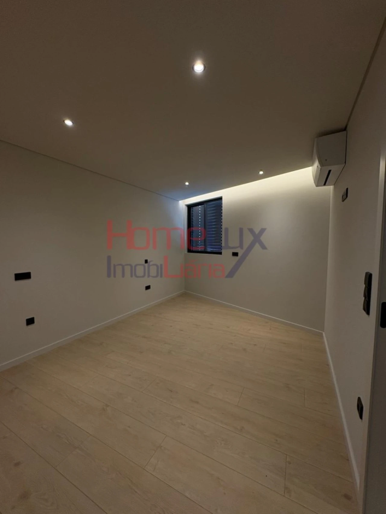 Apartamento T4 para Venda em Gondomar (São Cosme), Valbom e Jovim Foto 5