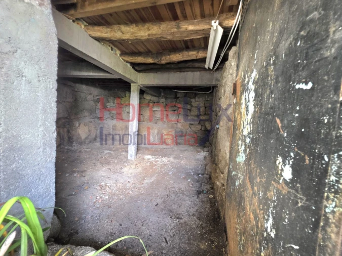 Moradia T1 para Venda em Pindelo dos Milagres Foto 32