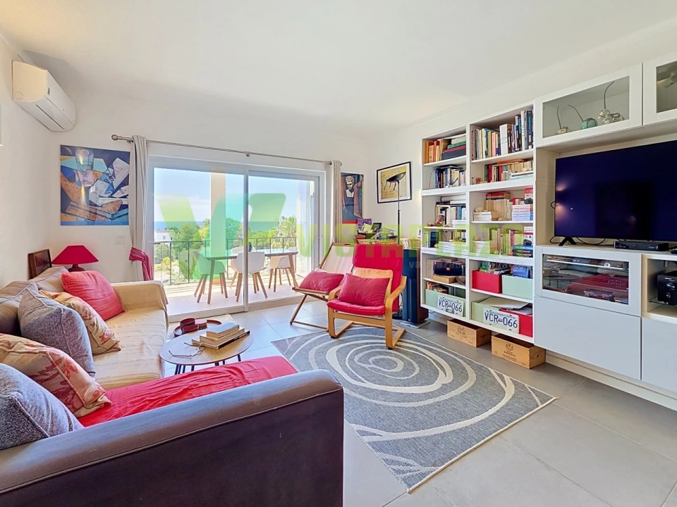 Apartamento T2 para Venda em Portimão Foto 4
