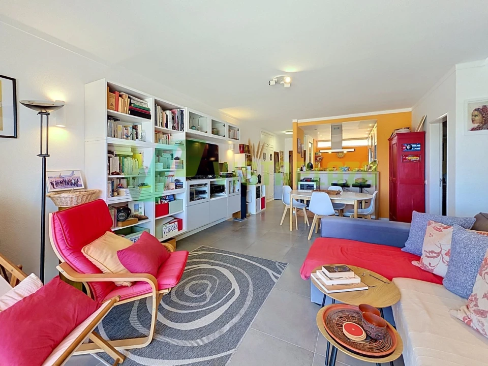 Apartamento T2 para Venda em Portimão Foto 6