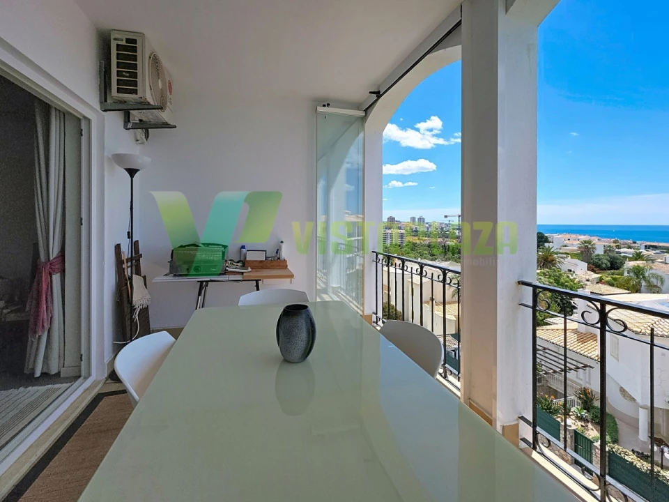 Apartamento T2 para Venda em Portimão Foto 2