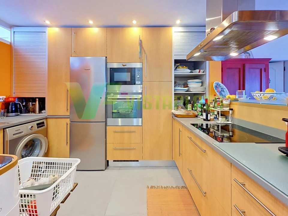 Apartamento T2 para Venda em Portimão Foto 11
