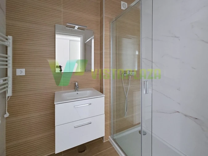 Apartamento T3 para Venda em Portimão Foto 11